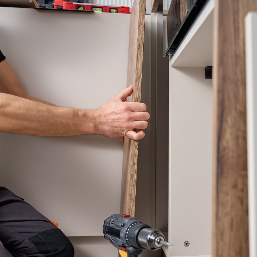 تركيب الأقفال الذكية